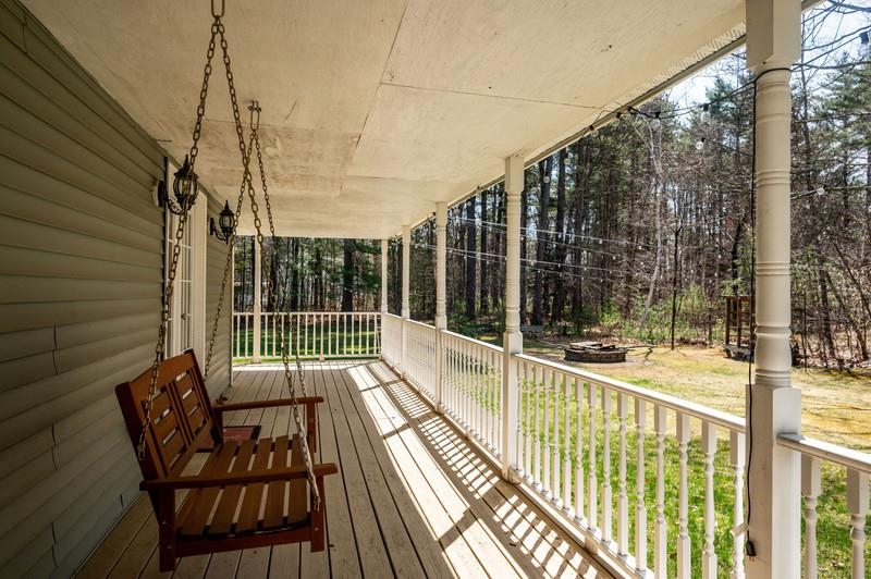 31 Depot Road Epping, NH 03042 - Photo 8 of 60