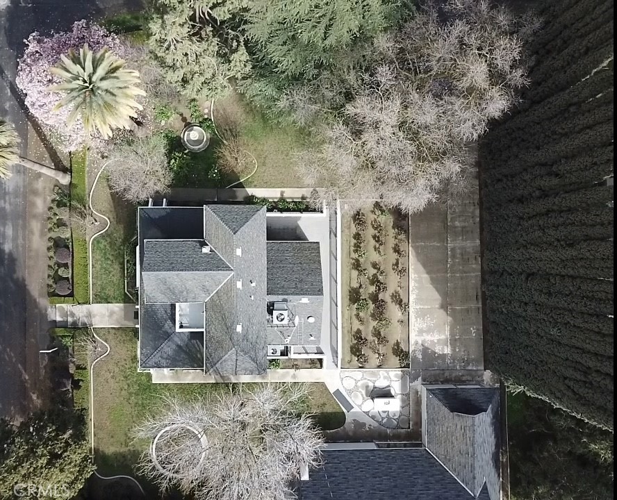 6375 Murphy Avenue Laton, CA 93242 - Photo 2 of 40