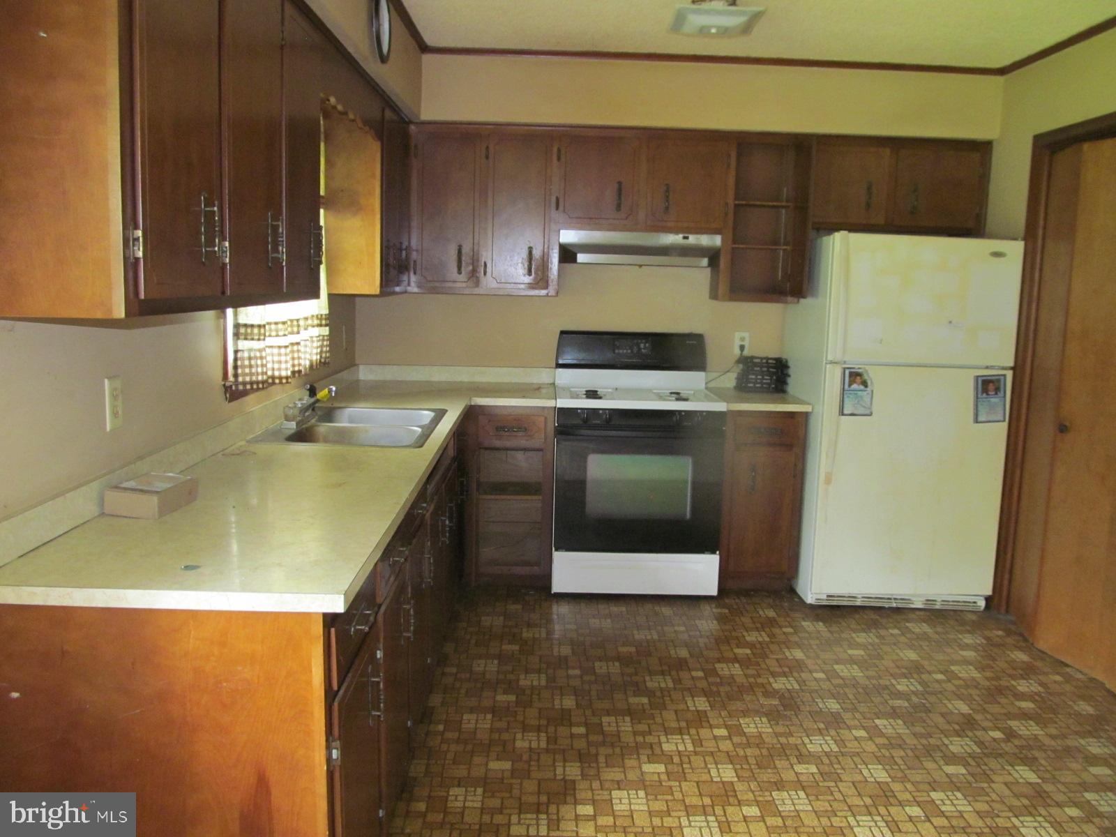 23651 Henry Road Ridgely, MD 21660 - Photo 3 of 6 Gallery Image 3