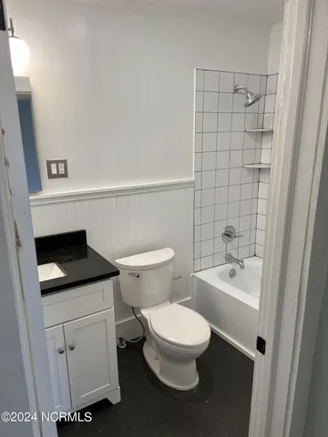 $630,000 | 145 East Vermont Avenue, Southern Pines, NC 28387