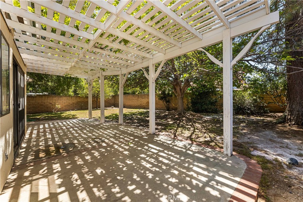 12065 Shadow Glen Lane Porter Ranch, CA 91326 - Photo 37 of 46