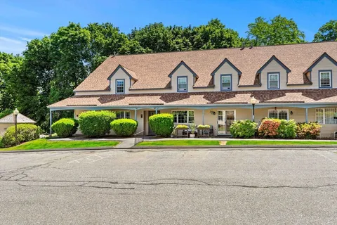 $414,900 | 69 Kennedy Drive, Unit 69, Chelmsford, MA 01863