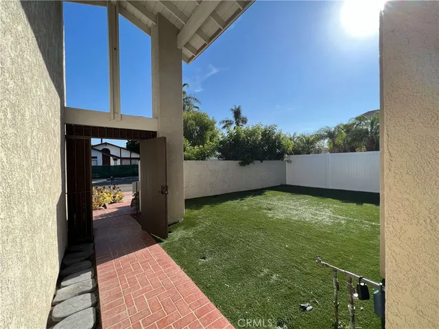 a view of outdoor space