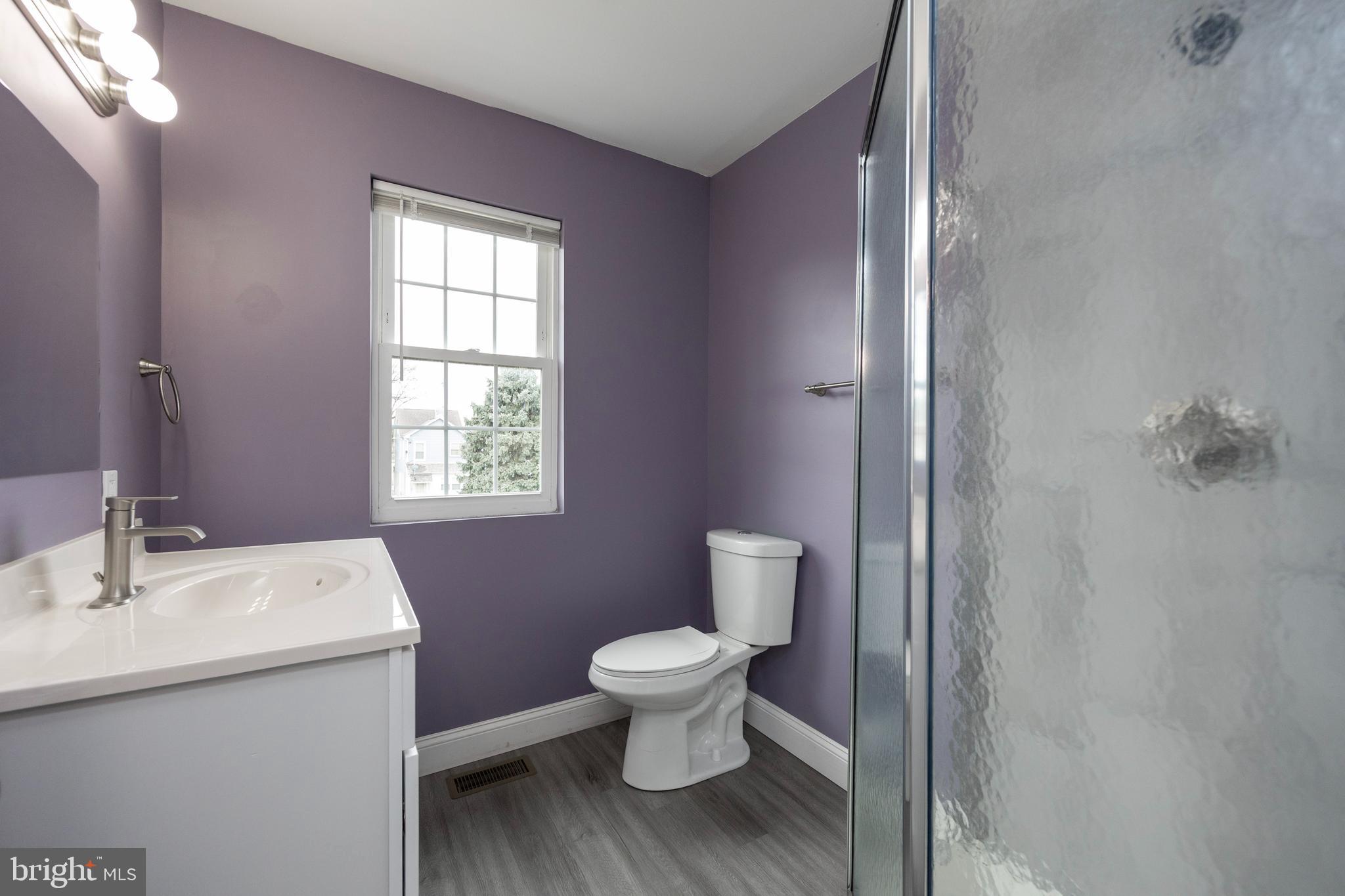622 Fulton Street Conshohocken, PA 19428 - Photo 22 of 39 full bath for 2nd owners suites on 2nd