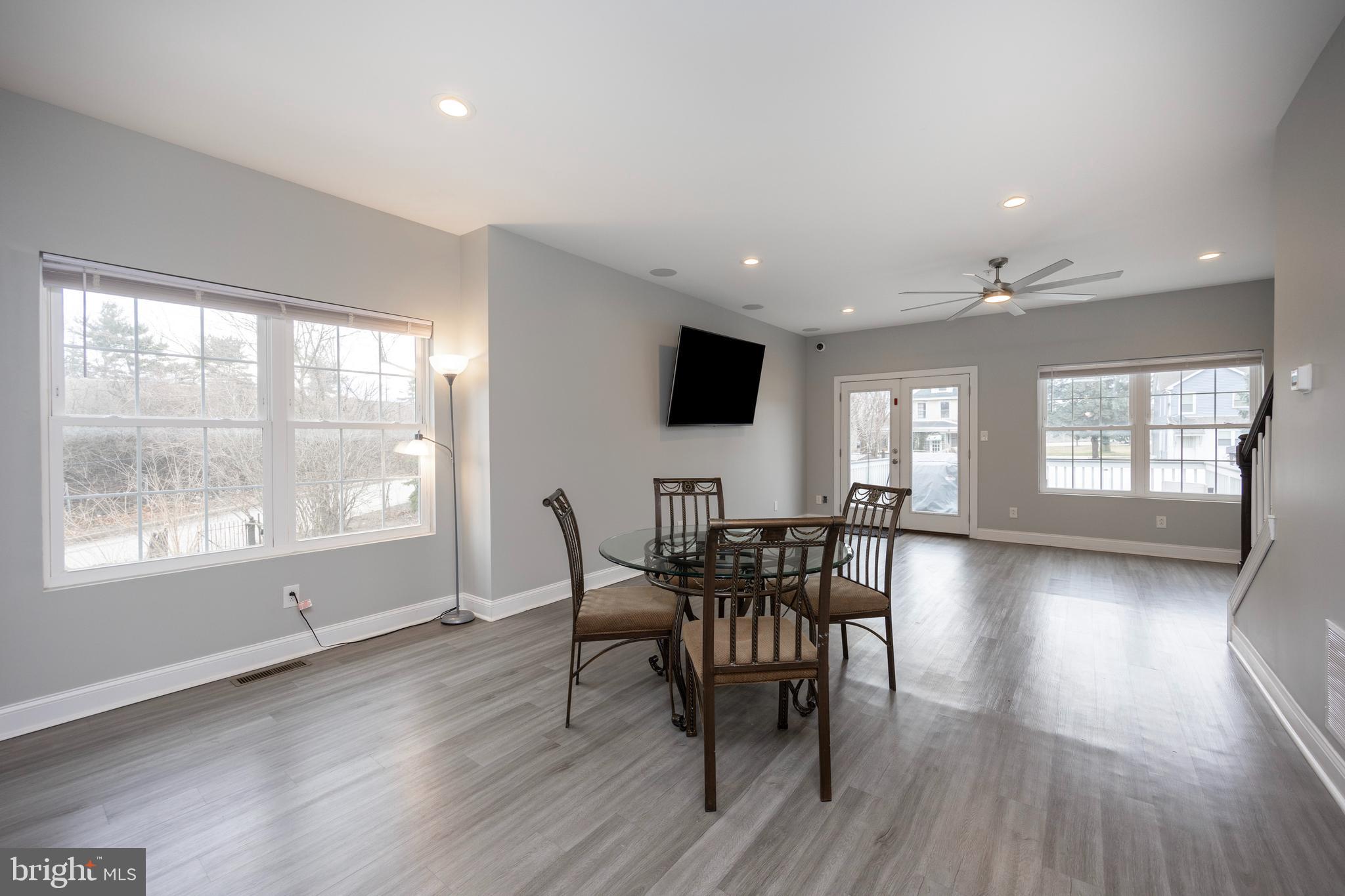 622 Fulton Street Conshohocken, PA 19428 - Photo 9 of 39 main floor dining area