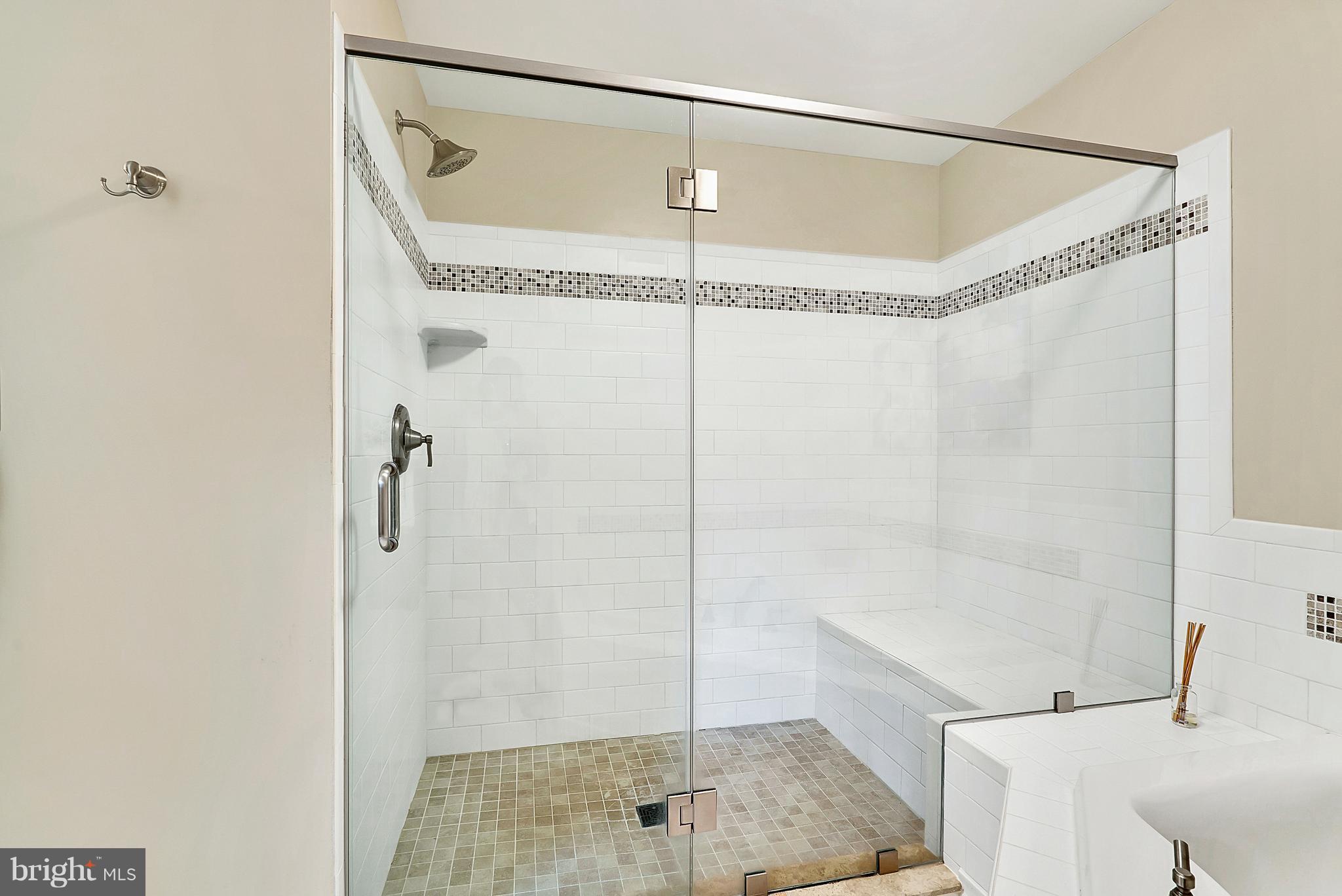6692 Tapps Ford Road Amissville, VA 20106 - Photo 26 of 37 Bath (Master)