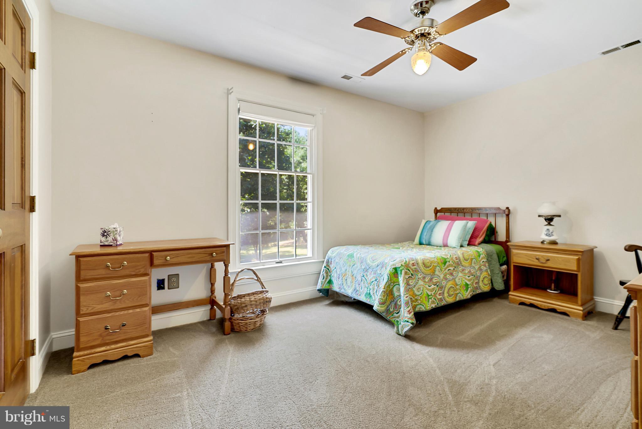 6692 Tapps Ford Road Amissville, VA 20106 - Photo 27 of 37 Bedroom