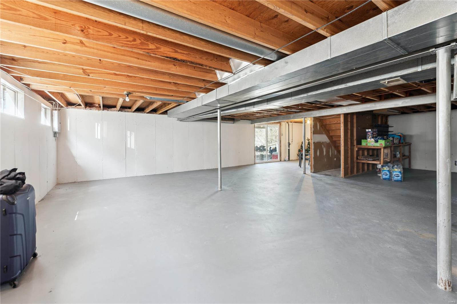 861 Forest Village Drive Ballwin, MO 63021 - Photo 15 of 21