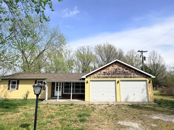 $80,000 | 2424 Business Highway 13, Murphysboro, IL 62966