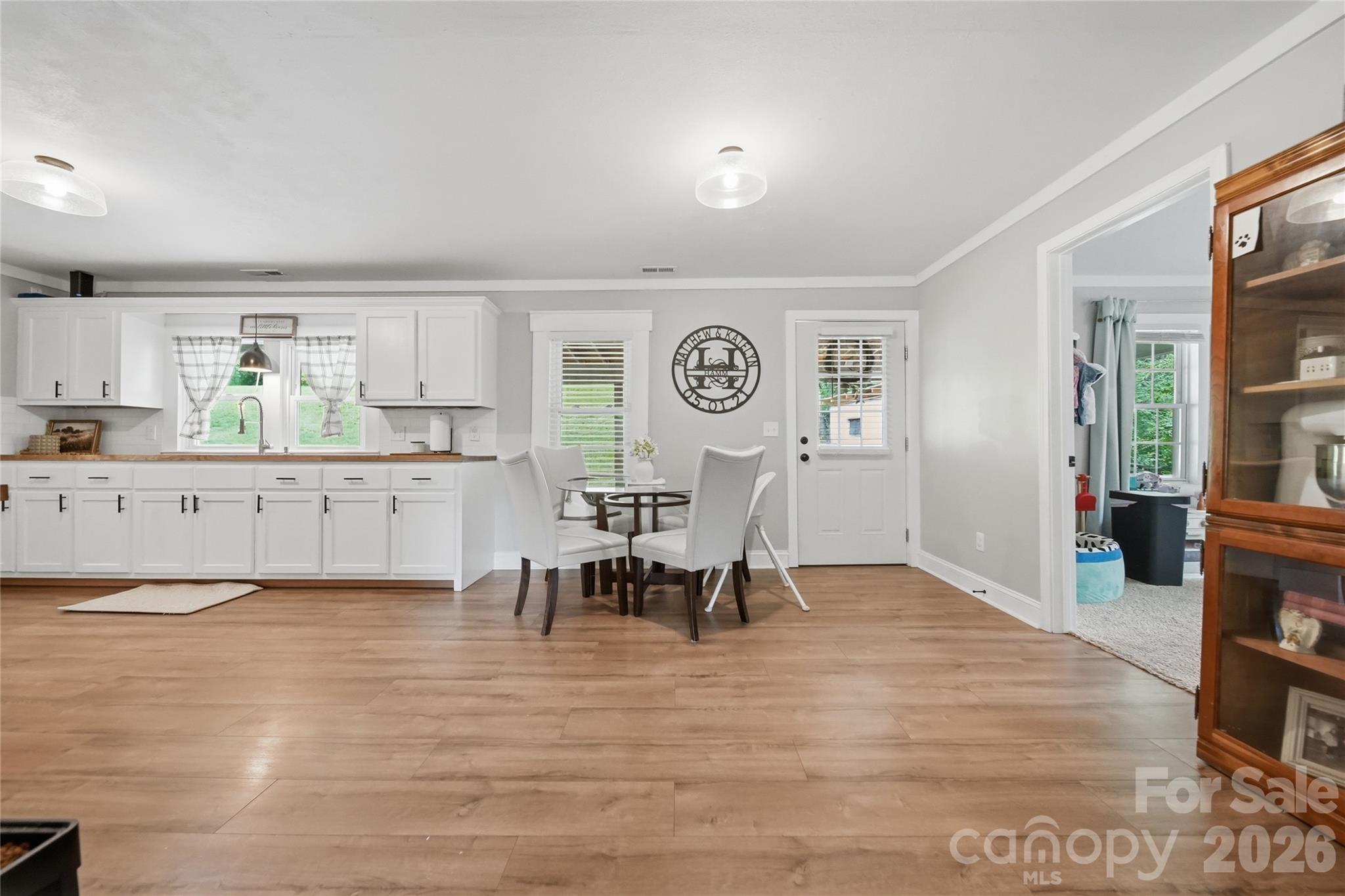 4710 Overland Road Lenoir, NC 28645 - Photo 17 of 37