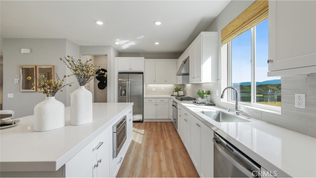 26676 Blue Hls Loop Valencia, CA 91381 - Photo 3 of 23 Photos shown are of model only- not actual homesite.