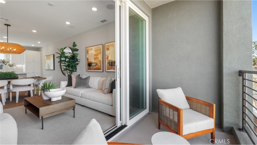 26676 Blue Hls Loop Valencia, CA 91381 - Photo 8 of 23 Photos shown are of model only- not actual homesite.