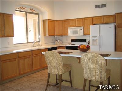 472 West Wheeler Road Tucson, AZ 85737 - Photo 9 of 19 Gallery Image 9