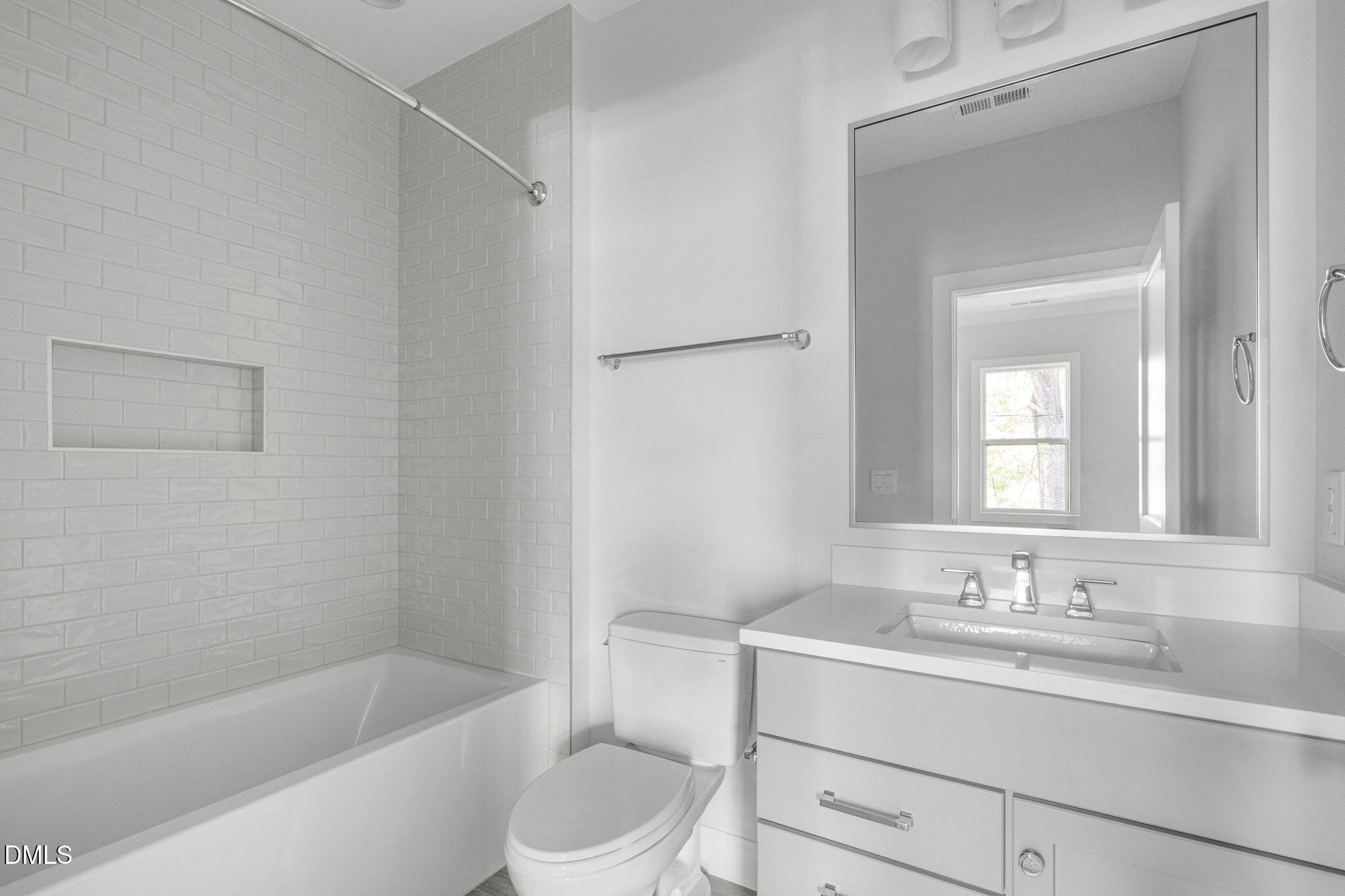 1221 Dixie Trail Raleigh, NC 27607 - Photo 39 of 52