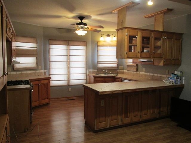 847 West Chestnut Street Freeport, IL 61032 - Photo 2 of 17