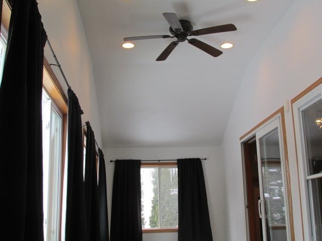 847 West Chestnut Street Freeport, IL 61032 - Photo 7 of 17