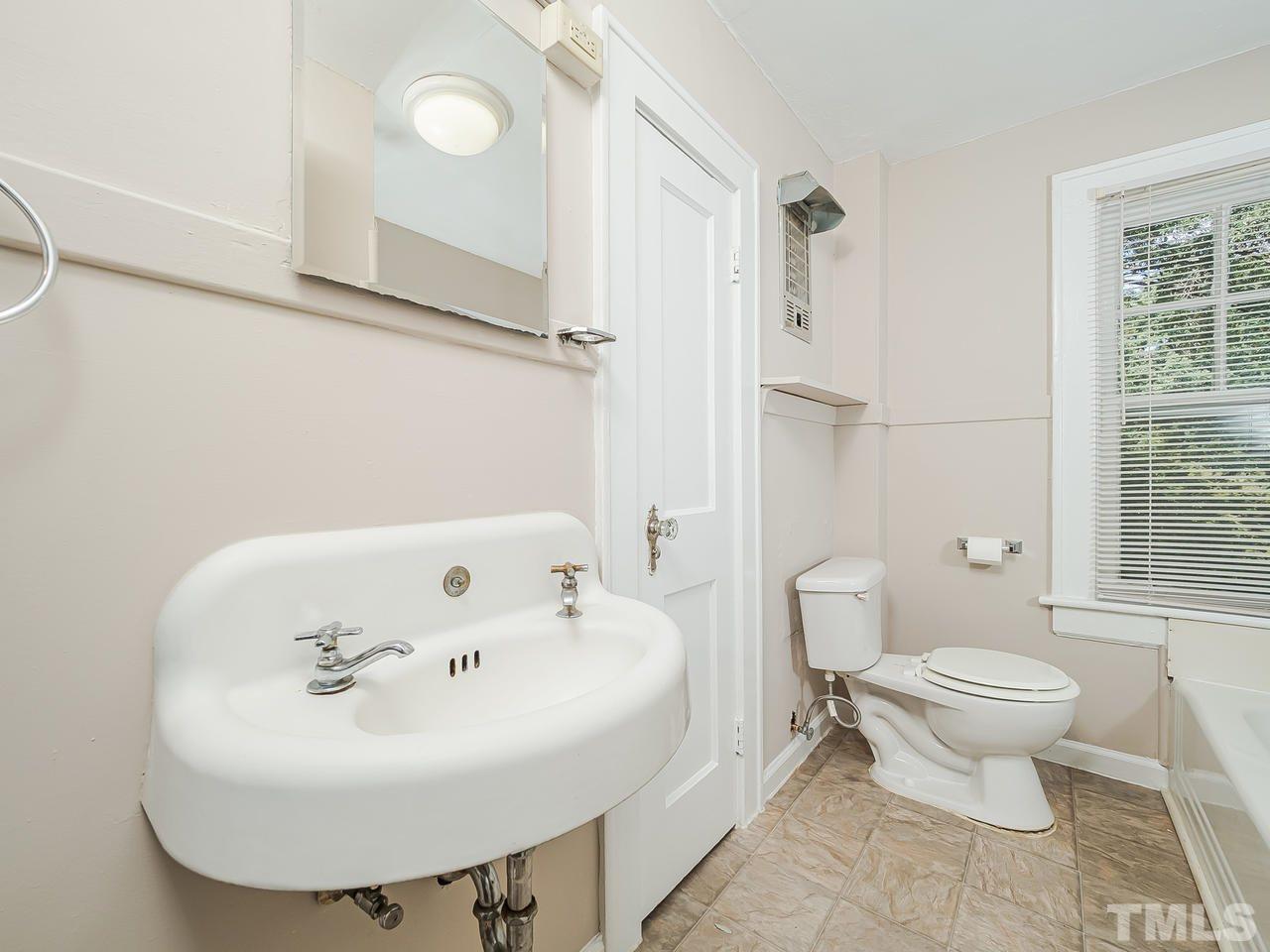 312 Pogue Street, Unit 312 & 314 Raleigh, NC 27607 - Photo 9 of 28