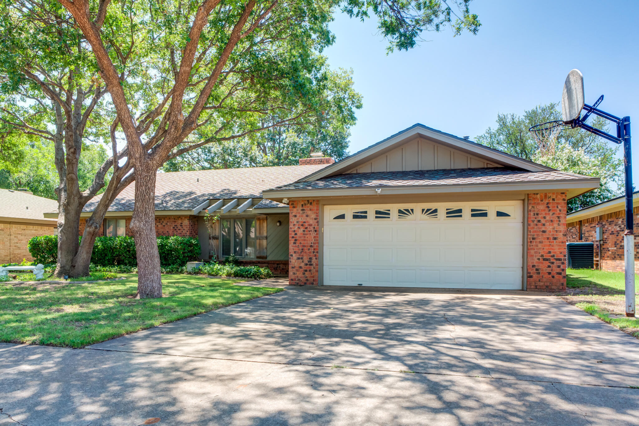 3507 92nd Street Lubbock, TX 79423 - Photo 2 of 45 DSC07916_7_8