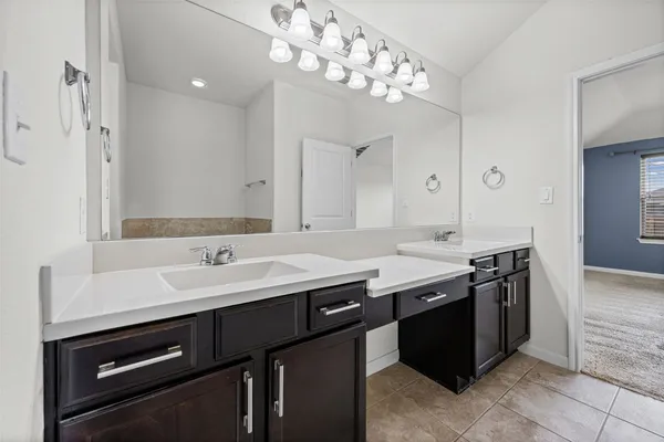 $2,050 | 6812 Donato Cove, Round Rock, TX 78665