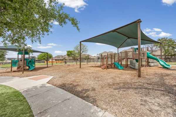 $2,050 | 6812 Donato Cove, Round Rock, TX 78665