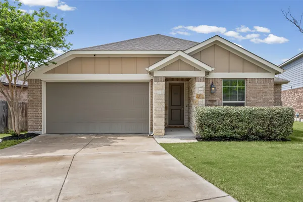 $2,050 | 6812 Donato Cove, Round Rock, TX 78665