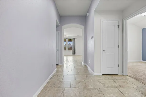 $2,050 | 6812 Donato Cove, Round Rock, TX 78665