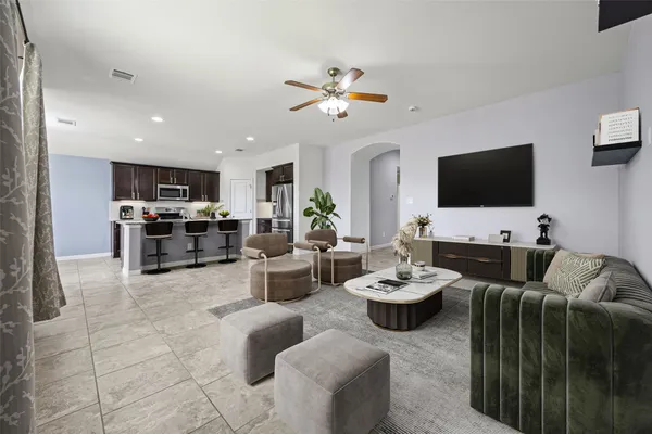 $2,050 | 6812 Donato Cove, Round Rock, TX 78665