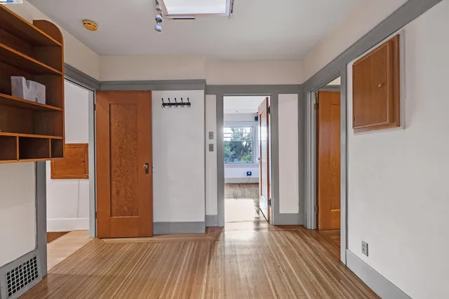 $4,150 | 1012 Elbert Street, Oakland, CA 94602