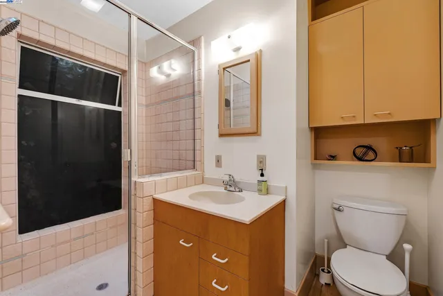 $4,150 | 1012 Elbert Street, Oakland, CA 94602