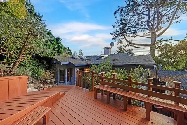 $4,150 | 1012 Elbert Street, Oakland, CA 94602