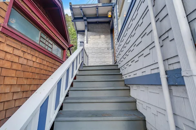 $4,150 | 1012 Elbert Street, Oakland, CA 94602