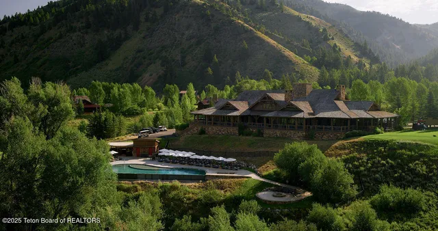 $3,695,000 | 14165 Drake Drive, Jackson, WY 83001