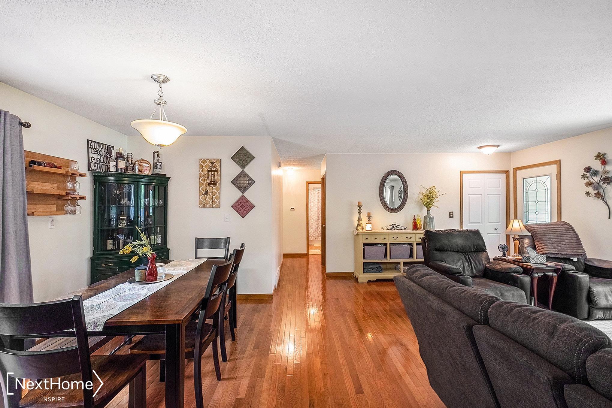 8122 Beecher Road Flushing, MI 48433 - Photo 12 of 41 Gallery Image 12