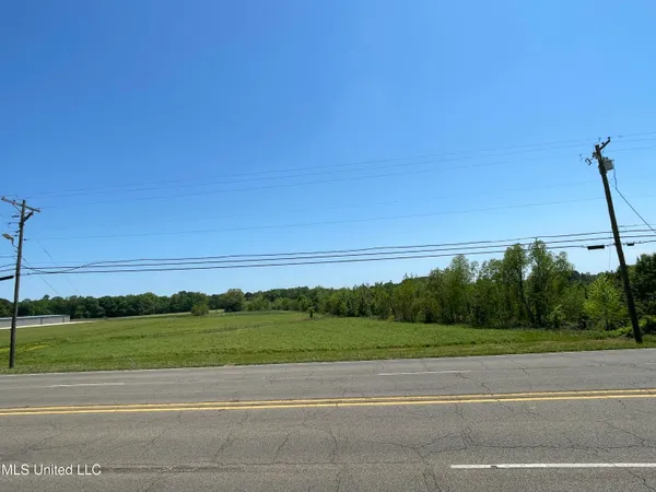 $115,000 | 811 Highway 16, Carthage, MS 39051