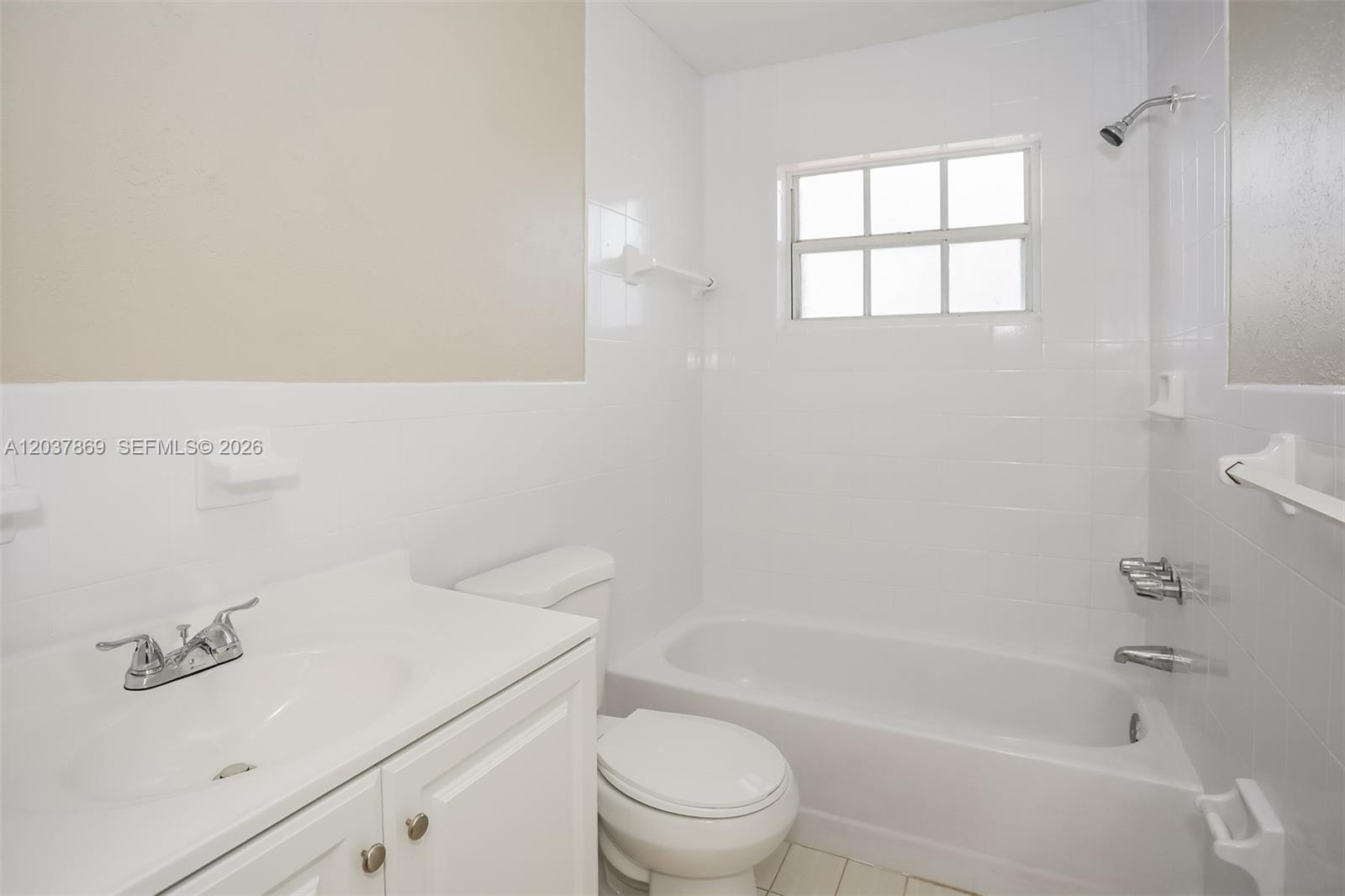 14979 Southwest 63rd Street Miami, FL 33193 - Photo 13 of 15