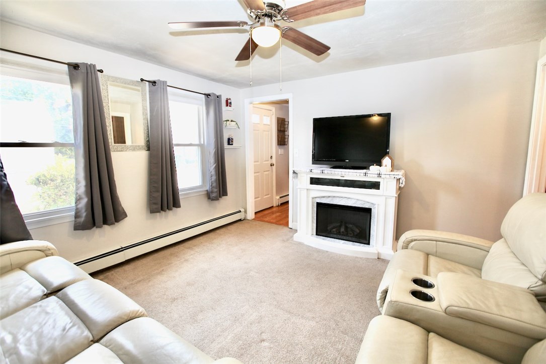 42 Jervis Street Woonsocket, RI 02895 - Photo 8 of 46 Gallery Image 8