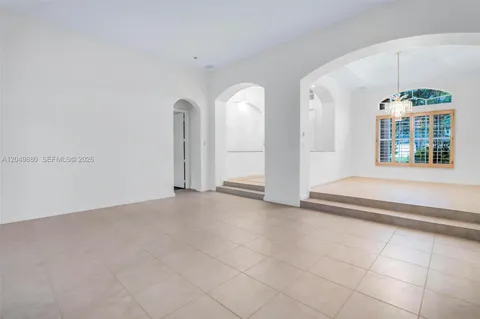 $975,000 | 1811 Northwest 168th Avenue, Pembroke Pines, FL 33028