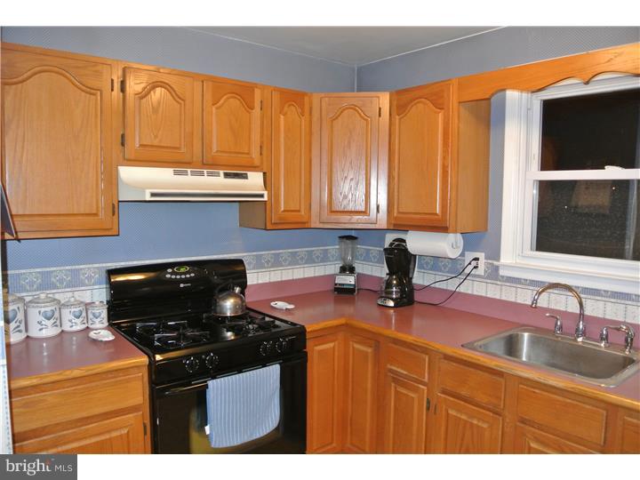 617 Mansfield Road Willow Grove, PA 19090 - Photo 14 of 18 Gallery Image 14