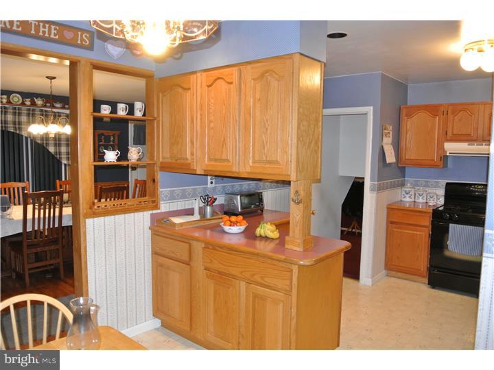617 Mansfield Road Willow Grove, PA 19090 - Photo 3 of 18 Gallery Image 3