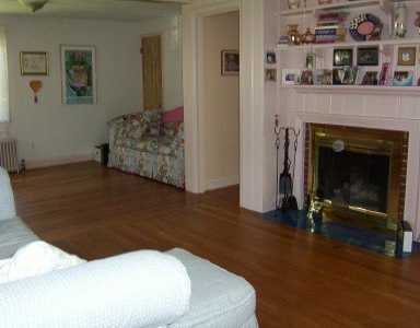 100 Sagamore Road Cranston, RI 02920 - Photo 7 of 8 Den/Family/Great Room.