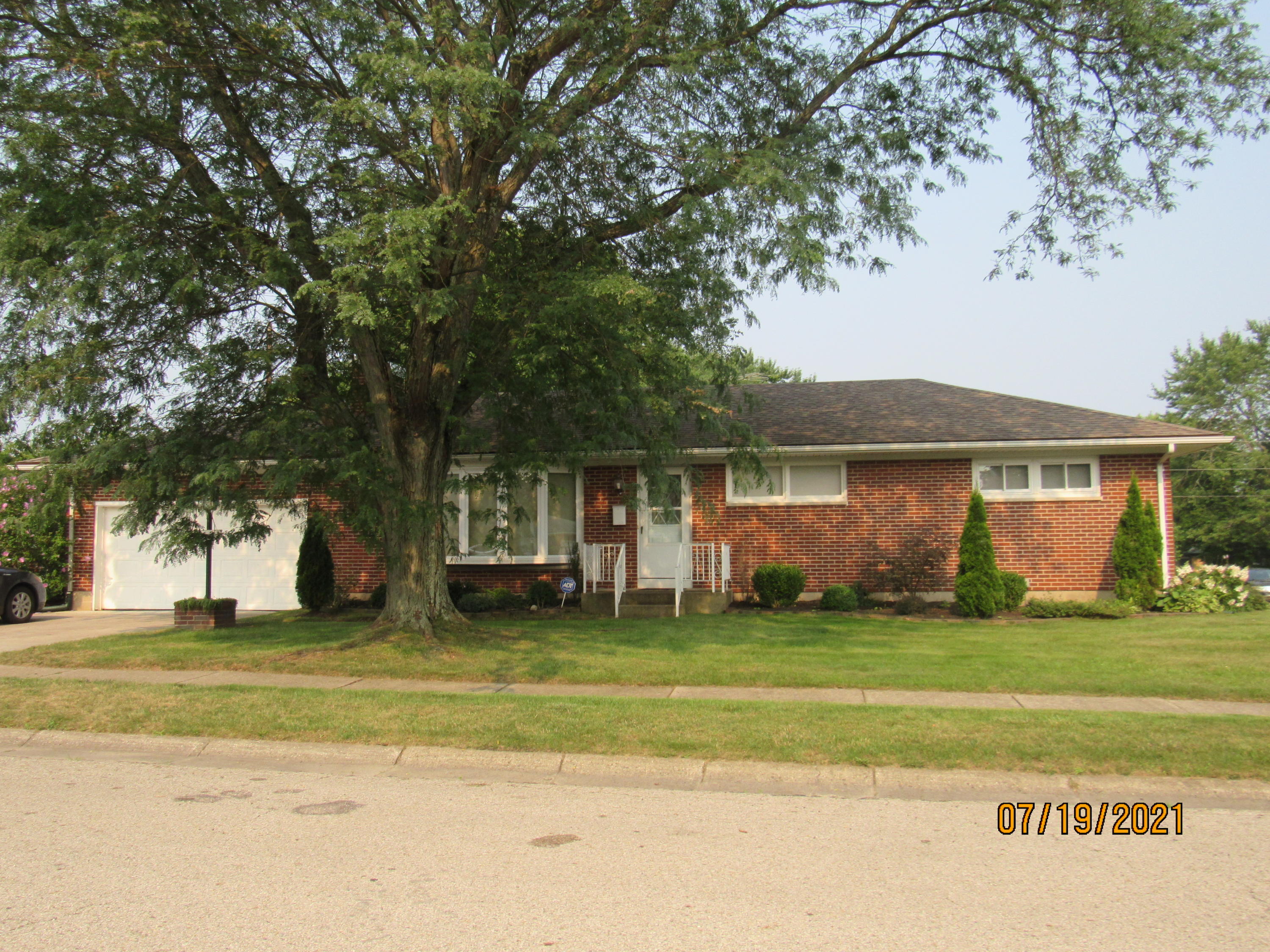 4631 Laredo Street Springfield, OH 45503 - Photo 6 of 54