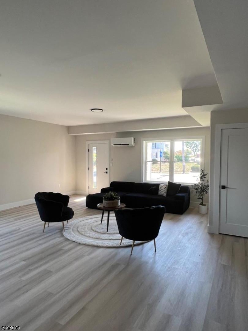 747 Rahway Avenue Elizabeth, NJ 07202 - Photo 16 of 17