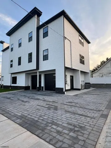 $1,275,000 | 747 Rahway Avenue, Elizabeth, NJ 07202