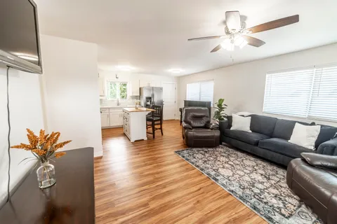 $1,299,000 | 5332 Lower Honoapiilani Road, Lahaina, HI 96761