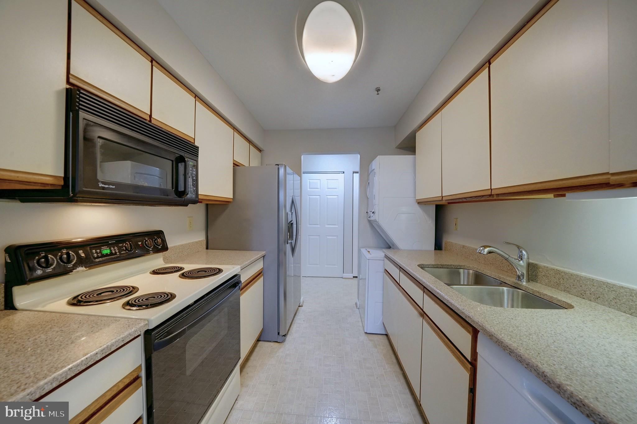 8607 Falls Run Road, Unit B Ellicott City, MD 21043 - Photo 11 of 41