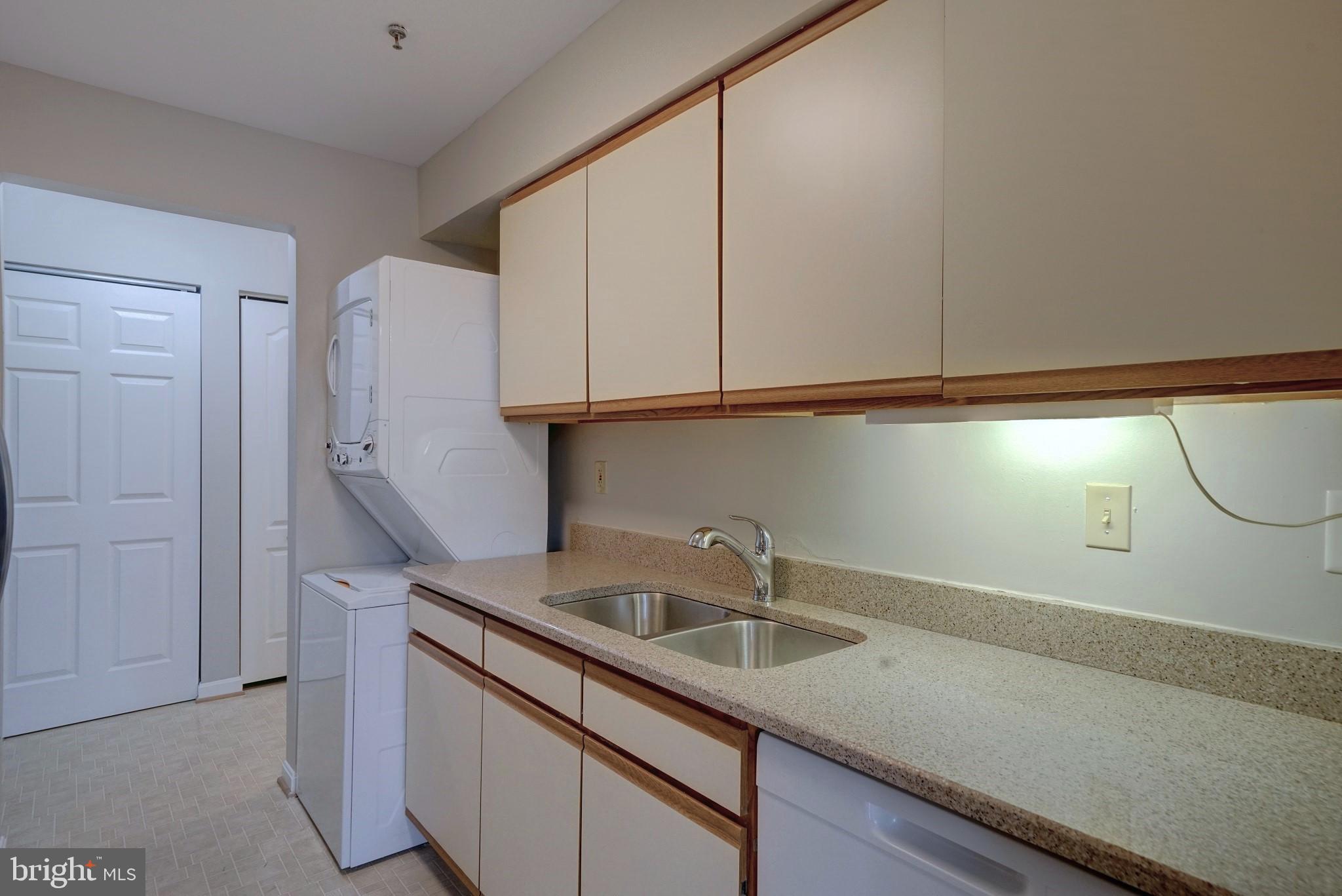 8607 Falls Run Road, Unit B Ellicott City, MD 21043 - Photo 13 of 41