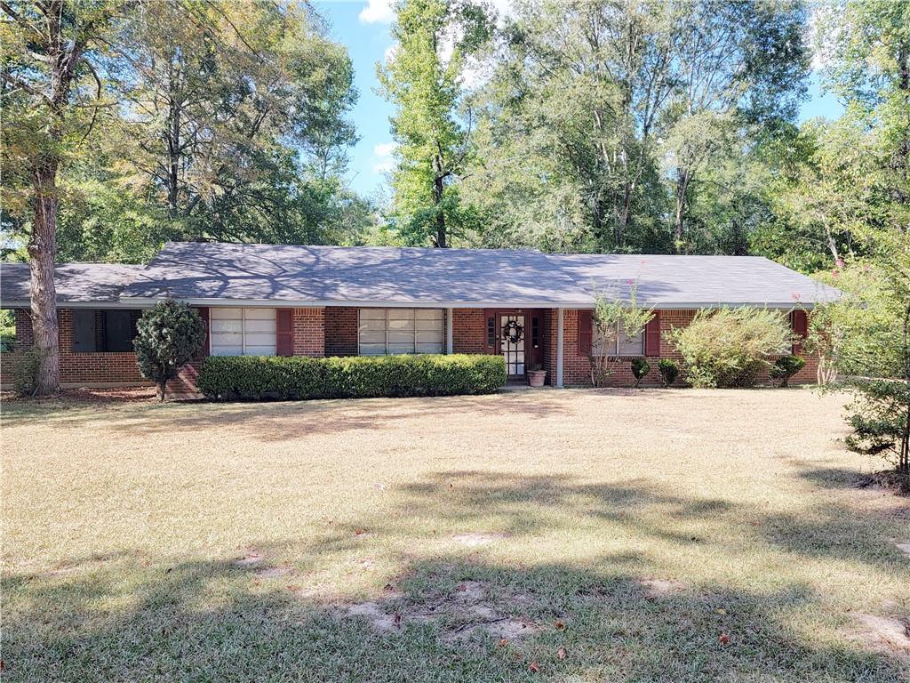 206 Hughes Road Winnfield, LA 71483 - Photo 1 of 18 Gallery Image 1