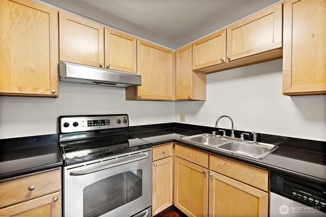 $375,000 | 1215 South 237th Lane, Unit 1308, Des Moines, WA 98198