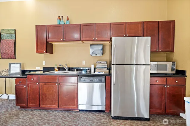 $375,000 | 1215 South 237th Lane, Unit 1308, Des Moines, WA 98198