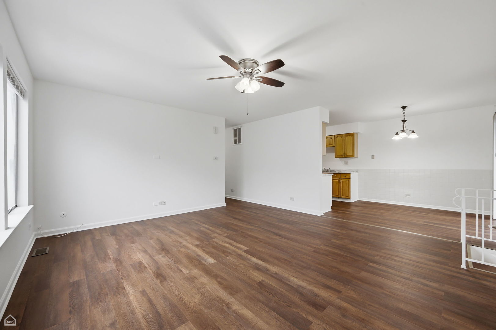 13 Elm Court, Unit 1 Bolingbrook, IL 60440 - Photo 2 of 15